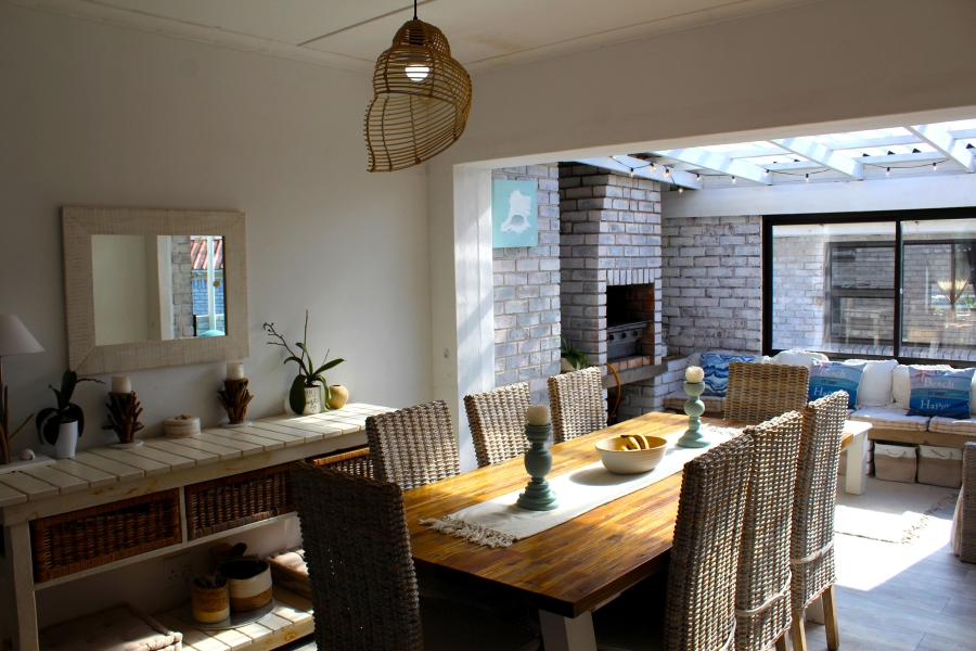 4 Bedroom Property for Sale in West Beach Eastern Cape